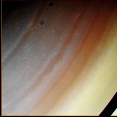 The colourful Upper Atmosphere of Saturn (True - but enhanced - Colors; credits: Dr M. Faccin)
Un frame bellissimo, ed incommentabile...
Parole chiave: Saturn - Upper Atmosphere - The North Pole