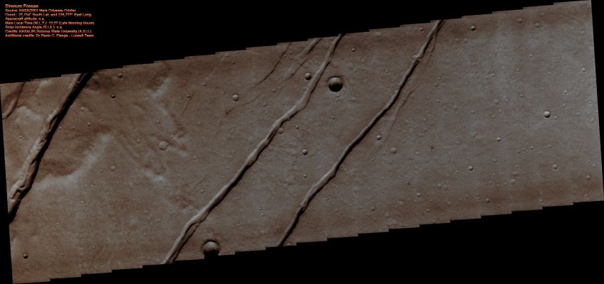 Features of Sirenum Fossae (Enhanced Natural Colors; credits for the additional process. and color.: Dr Paolo C. Fienga - Lunexit Team)
nessun commento
Parole chiave: Mars from orbit - Volcanic Features - Fissures