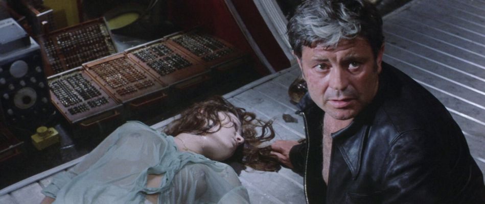 Solaris
Kris Kelvin: "To ask is always the desire to know. Yet the preservation of simple human truths requires mystery. The mysteries of happiness, death, and love. To think about it is to know one's day of death".

Dr. Snaut: "Maybe you're right, but try not to think about all that now".

Kris Kelvin: "Not knowing that day makes us practically immortal".
Parole chiave: Fantasy