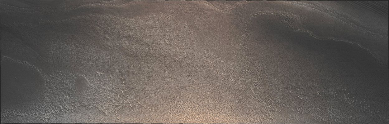 Vastitas Australis: the South Polar Region of Mars (Absolute Natural Colors; credits for the additional process. and color.: Dr Paolo C. Fienga - Lunexit Team)
Coord.: 85,6° South Lat. and 211,7° East Long.
Parole chiave: Mars from orbit - South Polar Region