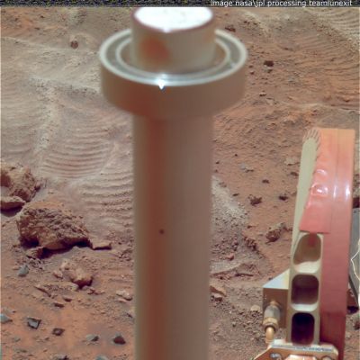 In the World of the Orange Dust: Spirit's Antenna MAST (Natural Colors; credits: Dr Marco Faccin - Lunexit Team)
nessun commento
Parole chiave: Spacecrafts - MER Spirit - Antenna MAST