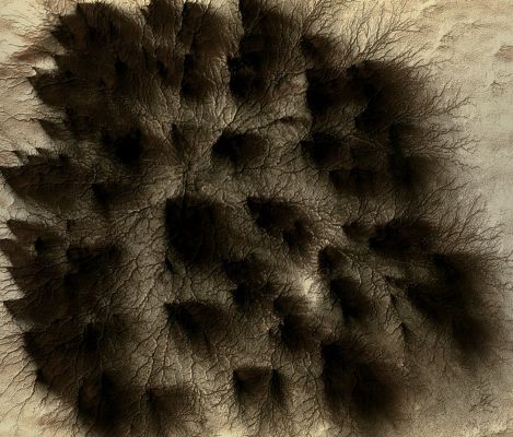 Starburst Spiders (Natural Colors; credits: Dr G. Barca & Lunar Explorer Italia)
nessun commento
Parole chiave: Mars from orbit - South Polar Regions - Starburst Spiders