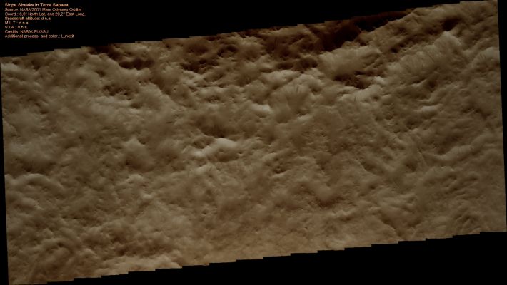 Dark Slope Streaks in Terra Sabaea (Natural Colors; credits: Lunexit)
nessun commento
Parole chiave: Mars from orbit - Dark Slope Streaks