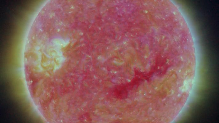 Closer View of the Equatorial Region of the Sun (March 24, 2007)
nessun commento
Parole chiave: The Sun from Space