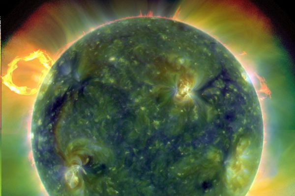 The Sun in Extreme UV
This wild-looking portrait of the Sun was made on March 30th, 2010, by the recently launched Solar Dynamics Observatory (SDO). 
Shown in false-color, the composite view covers Extreme UltraViolet wavelengths and traces hot plasma at temperatures approaching 1 million Kelvins. At full resolution, SDO image data is intended to explore solar activity in unprecedented detail. In fact, SDO will send 1.5 terabytes of data back each day, equivalent to a daily download of about half a million MP3 songs.
Parole chiave: The Sun from Space
