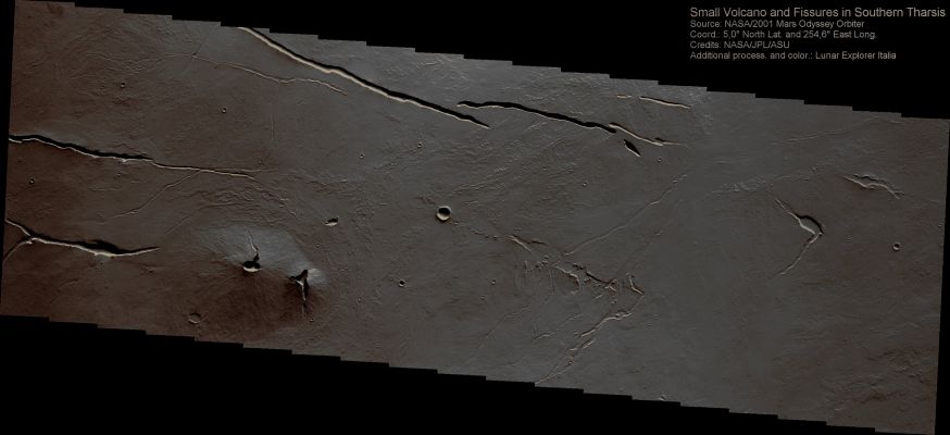 Degraded Vents in Southern Tharsis (Absolute Natural Colors; credits for the additional process. and color.: Dr Paolo C. Fienga - Lunexit)  
nessun commento
Parole chiave: Mars from orbit - Volcanic Features - Vents