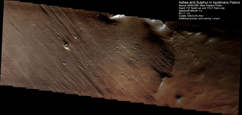 Yardangs and more in Apollinaris Patera (Absolute Natural Colors; credits for the additional process. and color.: Dr Paolo C. Fienga)
nessun commento
Parole chiave: Mars from orbit - Aeolian Features - Yardangs