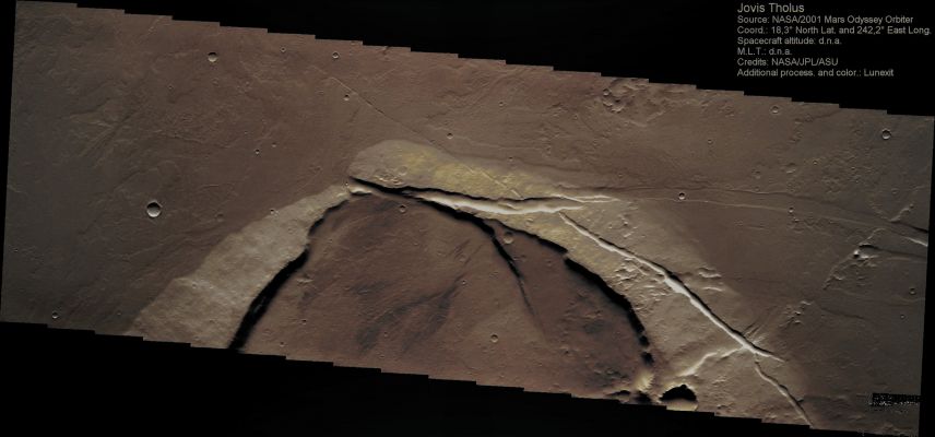Portion of the Jovis Tholus Caldera (Absolute Natural Colors; credits for the additional process. and color: Dr Paolo C. Fienga - Lunexit Team)
Caption NASA:"Jovis Tholus is a small Volcano in the Tharsis Region (also known as "Volcanic District") of Mars. The Western part of the Volcano - as it can be seen here - has collapsed (meaning that it broke down under its own weight)". 

Parole chiave: Mars from orbit - Volcanoes - Jovis Tholus