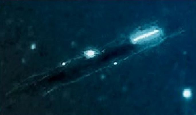 Possible UFO near Jupiter - Credits JWST (EDM)
nessun commento
Parole chiave: UFO