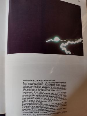 A look into the "Unknown"...
nessun commento
Parole chiave: UFO