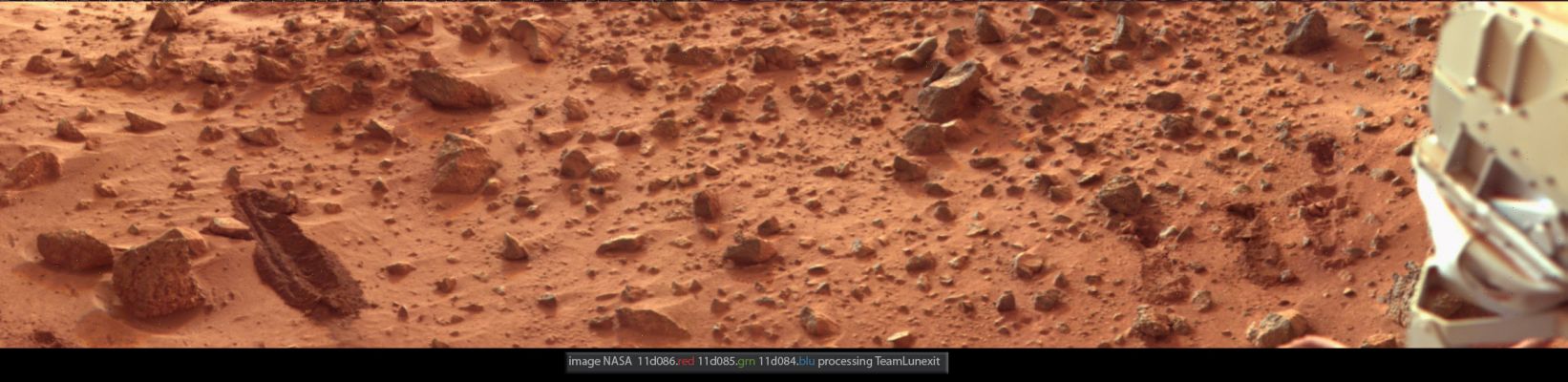 Small "Trench" in Chrise Planitia (Natural Colors; credits: Dr M. Faccin - Lunexit Team)
nessun commento
Parole chiave: Martian Surface - Chrise Planitia