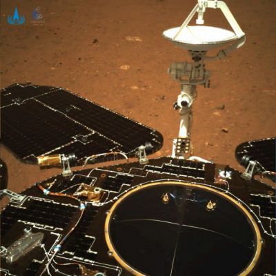 Solar Panels
While China's Zhurong is not as technologically advanced as NASA's Perseverance, which is also currently roving Mars, its presence sends a clear signal that China's space capabilities are catching up with those of the United States. Weighing around 529 pounds (240 kilograms) and equipped with six scientific instruments, Zhurong was launched by a type of rocked called Long March 5 from the Wenchang Spacecraft Launch Site in Hainan, China, on July 23, 2020. The rover spent seven months en route to Mars before entering its orbit in February.

Tianwen-1, or "Quest for Heavenly Truth" as China's mission is called, is one of three that launched last summer, along with NASA's Perseverance rover, which landed on Mars in February, and the United Arab Emirates' Hope Probe, which entered orbit around Mars in February as well. Unlike the US and China missions, the UAE probe is not intended to land on Mars -- just study the planet from orbit.
Parole chiave: Solar Panels and Surface