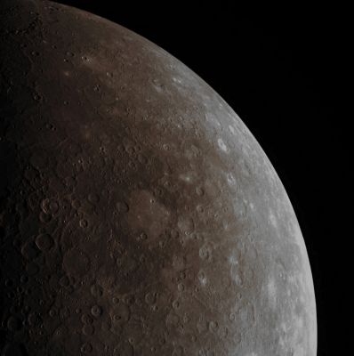 Tolstoj Basin and Surroundings (Absolute Natural Colors; credits for the additional process. and color.: Dr Paolo C. Fienga/Lunar Explorer Italia/Italian Planetary Foundation)
This image of the Limb of the Planet Mercury shows, among other fascinating Surface Features, the location of the Impact Basin Tolstoj (approximately 350 Km - such as about 217,35 miles - in diameter). The interior of Tolstoj is filled with smooth Plains while the exterior is largely made of the so-called Low Reflectivity Material (or LRO, for short). Just to give to our Readers an idea of the real dimensions and proportions of what is visible on this part of Mercury, you have to consider that today's frame is approx. 2770 Km (such as about 1720,17 miles) across.

Date acquired: February 12th, 2013
Image Mission Elapsed Time (MET): 212797716
Image ID: 202274
Instrument: Wide Angle Camera (WAC) of the Mercury Dual Imaging System (MDIS)
Center Latitude: 8,04° South
Center Longitude: 200,07° East
Solar Incidence Angle: 60,1° (meaning that the Sun, at the time that the picture was taken, was about 29,9° above the imaged Local Mercurian Horizon)
Emission Angle: 48,1°
Sun-Mercury-Messenger (or "Phase") Angle: 96,8°

This picture (which is an Original NASA - MESSENGER Spacecraft's b/w Map-Projected frame published on the NASA - Planetary Photojournal with the ID n. PIA 16663) has been additionally processed, contrast enhanced, magnified and then colorized in Absolute Natural Colors (such as the colors that a human eye would actually perceive if someone were onboard the NASA - MESSENGER Spacecraft and then looked down, towards the Surface of Mercury), by using an original technique created - and, in time, dramatically improved - by the Lunar Explorer Italia Team. Different colors, as well as different shades of the same color, mean, among other things, the existence of different Elements (Minerals) present on the Surface of Mercury, each having a different Albedo (---> Reflectivity) and Chemical Composition.
Parole chiave: Mercury from orbit - Craters - Tolstoj Basin