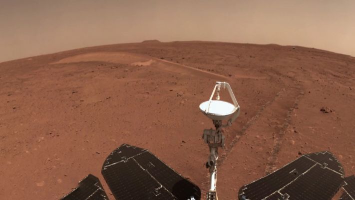 A Distant Horizon
Solita "Cartolina da Marte". Bella. Come e SOLO come "Cartolina" però...
Parole chiave: Martian Surface and Sky