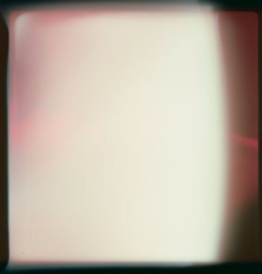 AS 07-04-1597a - Sunstruck?
Uno dei "piccoli" Misteri della Serie Apollo: questo frame, rubricato come AS 07 (Apollo 7) - 04 (Rullino/Magazine 4) - 1597a (seriale del frame)...non esiste nella Apollo Collection (vedi Apollo Image Atlas - Lunar and Planetary Institute). 

O meglio: esiste il frame AS 07-04-1597 privo della lettera "a" (frame che ritrae l'interno dell'abitacolo ed un Astronauta che osserva qualcosa davanti a sè), e basta.
Curioso.
A nostro avviso si tratta di un frame che, banalmente, ha "preso luce" (Sunstruck, appunto); non comprendiamo il motivo della diversa rubricazione adottata dal L&PI e non siamo comunque riusciti ad identificarlo nei frames della Serie "Apollo 7".

Forse (anzi: di sicuro) ci sarà sfuggito qualcosa. Ma se Voi riusciste a chiarire questo (ribadiamo) "piccolo" Mistero, ve ne saremmo grati!
Parole chiave: Sunstruck Frame