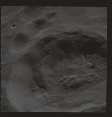 AS 08-14-2421 - Old Crater on the Far-Side of the Moon (2 - MULTISPECTRUM; credits: Lunexit)
Coord.: 10° South Lat. and 175° West Long.
Parole chiave: The Moon from orbit - Craters - Unnamed Crater on the Farside
