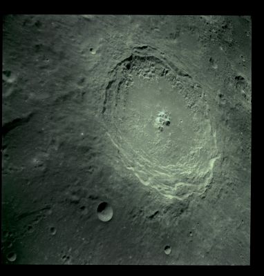 AS 08-16-2615 - Langrenus (Special Processing by Lunexit)
Coord.: about 9° South Lat. and 61° East Long.
Parole chiave: The Moon from orbit - Craters - Langrenus