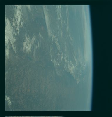 AS 09-20-3147 - Just Earth...
nessun commento
Parole chiave: The Earth from orbit