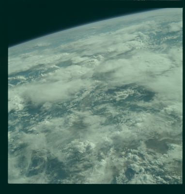 AS 09-23-3499 - Stormy Weather
nessun commento
Parole chiave: The Earth from orbit