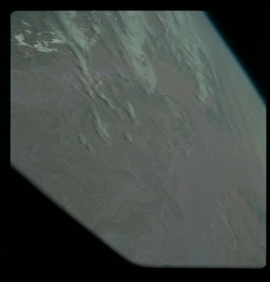 AS 09-24-3678 - Over the Desert
nessun commento
Parole chiave: The Earth from Orbit