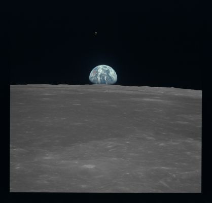 AS 11-44-6549 - Earthrise with possible Orbital Transient
nessun commento
Parole chiave: The Earth from Lunar Orbit