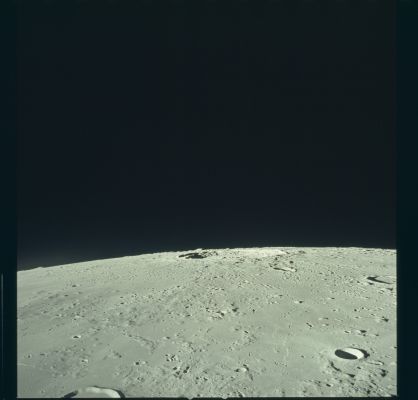 AS 12-51-7517 - Approaching Copernicus
nessun commento
Parole chiave: The Moon from orbit - Crater Copernicus