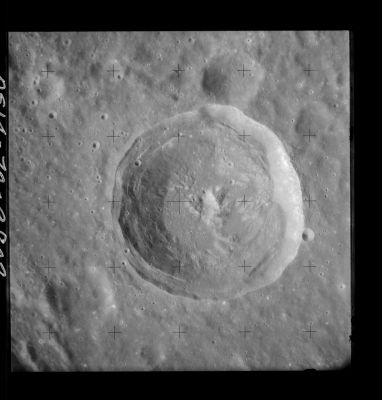 AS 14-70-9802 - Herschel
Image Collection:  70mm Hasselblad 
Mission: Apollo 14 
Magazine:  70 
Magazine Letter:  Q 
Lens Focal Length:  80 mm 
Quality:  Fair 
Film Type:  3400 
Film Width:  70 mm 
Film Color:  black & white 
Feature(s):  Herschel, Storer
Parole chiave: The Moon from orbit - Craters - Herschel