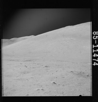 AS 15-85-11474 - Silver Spur
Caption NASA:"143:38:21 MT - Rightward of 11473, showing Silver Spur and some of the craters on the flank of Mt. Hadley Delta".
Parole chiave: Silver Spur