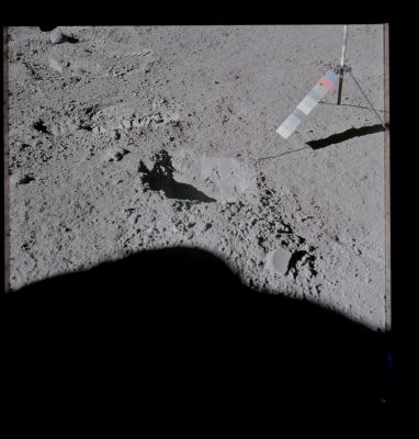 AS 15-86-11643 - Gnomon and Station 6 "trench"
Caption NASA:"144:27:45 MT - After having Jim move out of the way to his left, Dave took this "after" of the Station 6 Trench from the North-East"

Parole chiave: Lunar Surface - Regolith, Trench & Gnomon