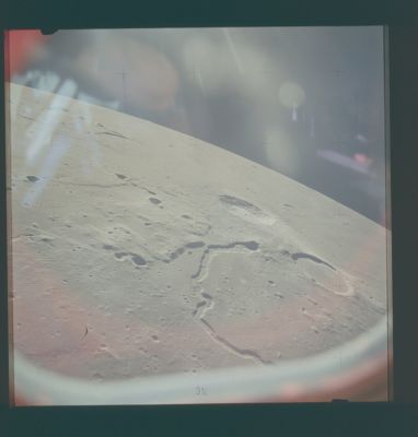 AS 15-88-12006 - Aristarchus and Herodotus
nessun commento
Parole chiave: The Moon from orbit - Craters - Aristarchus and Herodotus