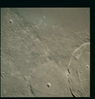 AS 15-91-12364 - Flying over Posidonius Crater (2)
nessun commento
Parole chiave: The Moon from orbit - Craters - Posidonius