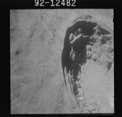 AS 15-92-12482 - Aristarchus Crater (1)
nessun commento
Parole chiave: The Moon from orbit - Craters - Aristarchus