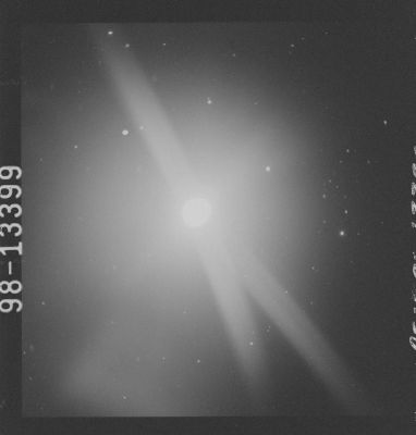 AS 15-98-13399 - Solar Corona (Window Calibration)
nessun commento
Parole chiave: The Sun from Space