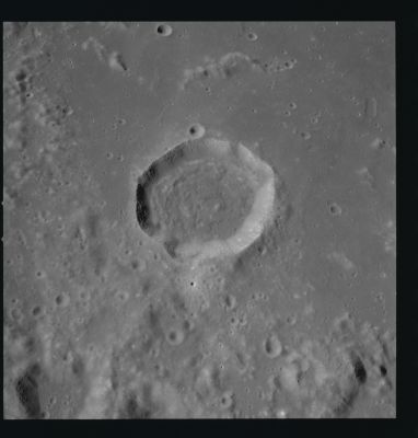 AS 17-150-23061 - Vitruvius Crater
Coord.: 18,1° North Lat. and 31,3° East Long.
Parole chiave: The Moon from orbit - Craters - Vitruvius