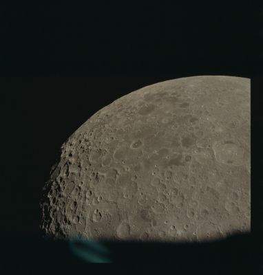 AS 17-152-23298 - Mare Australe and Humboldt (elab. in true colors by Lunexit)
nessun commento
Parole chiave: The Moon from Space - Mare Australe and Humboldt