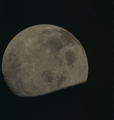 AS 17-152-23310 - The Moon (elab. in true colors by Lunexit)
nessun commento
Parole chiave: The Moon from Space - Trans Earth Coast