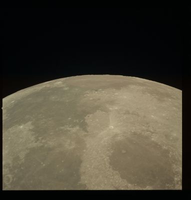 AS 17-152-23313 - Lunar Maria: Crisium, Fecunditatis and Tranquillitatis (elab. in true colors by Lunexit)
nessun commento
Parole chiave: The Moon from Space - Trans Earth Coast