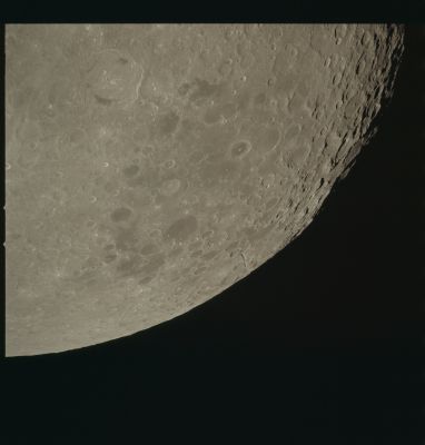 AS 17-152-23331 - Humboldt and Mare Australe (elab. in true colors by Lunexit)
nessun commento
Parole chiave: The Moon from Space - Mare Australe and Humboldt