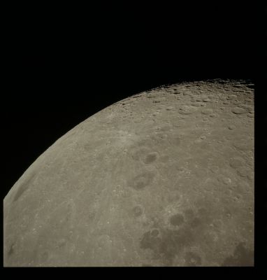 AS 17-152-23336 - Joliot and Mare Marginis
nessun commento
Parole chiave: The Moon from Space - Mare Marginis and Joliot Crater