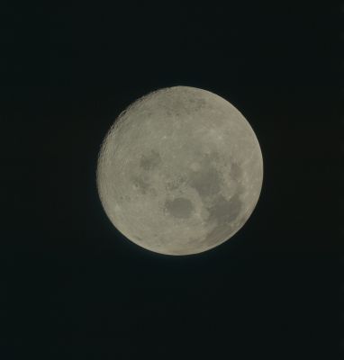 AS 17-152-23342 - The Moon is far away...Again! (elab. in true colors by Lunexit)
nessun commento
Parole chiave: The Moon from Space - Trans Earth Coast