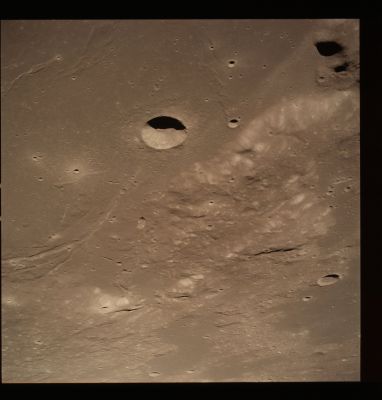 AS 17-153-23571 - Various rilles and Sulpicius Gallus Crater (elab. in True Colors by Lunexit)
Image Collection:  70mm Hasselblad 
Mission:  17 
Magazine:  153 
Magazine Letter:  MM 
Revolution:  39 
Latitude:  19,4° North
Longitude: 10,6° East 
Lens Focal Length:  80 mm 
Camera Altitude:  108 Km 
Sun Elevation (on Local Horizon):  19° 
Mission Activity:  REV 39 
Film Type:  SO-368 
Film Width:  70 mm 
Film Color:  color 

Parole chiave: The Moon from orbit - Craters - Sulpicius Gallus