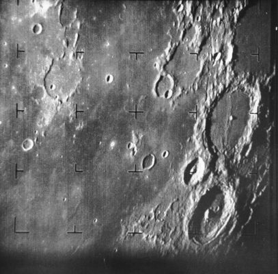 The Moon from Ranger-7: Mare Cognitum (4)
Ranger-9's ID:

Launched: 21 March 1965
Impacted Moon: 24 March 1965 at 14:08:20 UT
Location of impact: Latitude 12,91° South and Longitude 357,62° East - Alphonsus crater

Ranger Spacecraft Technical Data: each Ranger spacecraft had 6 cameras on board. The cameras were fundamentally the same with differences in exposure times, fields of view, lenses and scan rates. The camera system was divided into two channels, P (partial) and F (full). Each channel was self-contained with separate power supplies, timers, and transmitters. The F-channel had 2 cameras: the wide-angle A-camera and the narrow angle B-camera. The P-channel had four cameras: P1 and P2 (narrow angle) and P3 and P4 (wide angle). The final F-channel image was taken between 2,5 and 5" before impact (altitude about 5 Km) and the last P-channel image 0,2 to 0,4" before impact (altitude about 600 mt). The images provided better resolution than was available from Earth based views by a factor of 1000. These highly detailed images showed Apollo planners that finding a smooth landing site was not going to be easy. 
Parole chiave: The Moon