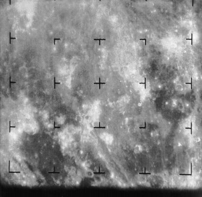 The Moon from Ranger-8: Mare Tranquillitatis (1)
Caption NASA:"First full-frame image of the Moon taken by the Ranger 8 camera A from a distance of 2573 Km. The image was taken on 20 Feb. 1965 at 09:34 UT with the spacecraft at an altitude of 2510 Km. The central reticle is at 10,65° South Latitude, 22,4° West Longitude, in the Mare Cognitum area of the Moon. North is up, and the picture extends 1200 Km across, from about 5° North to 30° South Lat. and from 5° West to 45° West Longitude. The craters Campanus and Mercator are visible at the bottom center. Gassandi crater (101 Km diameter) is the bright circle near the edge of the frame at 8:00. The Apollo 12 Landing Site is near top center and Apollo 14 slightly to the right of that (Ranger 8, A001)".
Parole chiave: The Moon