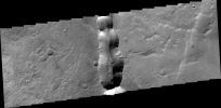 Collapse_Features-Coprates_Catena-PIA14990-PCF-LXTT-00.jpg