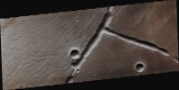 Collapse_Features-Sacra_Fossae-PIA15250-PCF-LXTT.jpg